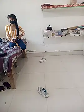 Sarita-school's cam snapshot