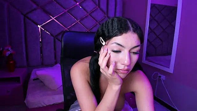 Poly_Sasha_ live sex cam