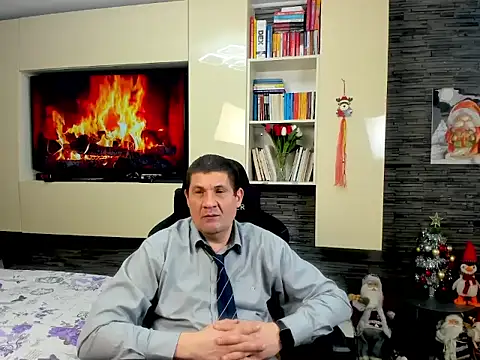 SpartacusDaddy48 live sex cam