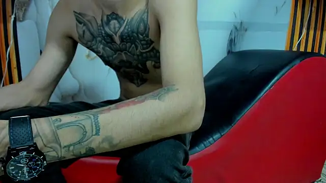 Straight_Guy22's cam snapshot