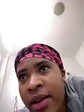 _Fifi's cam snapshot