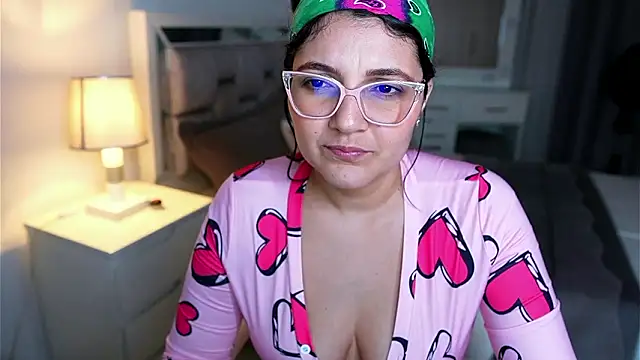 Camilaa_bueno live sex cam