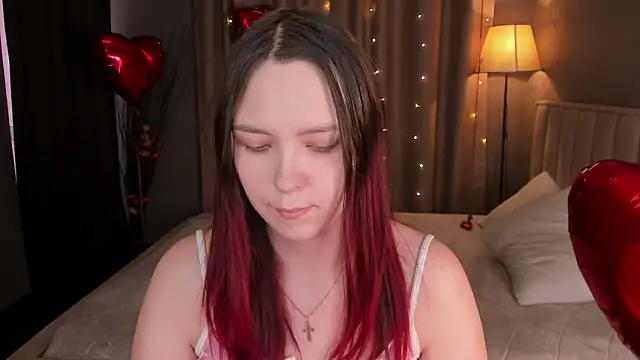 Monica__Queen's cam snapshot