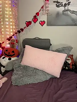 Angel-Lewd-Cake's cam snapshot