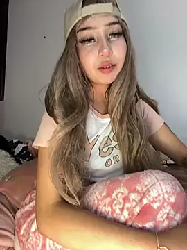 lunaapppp live sex cam