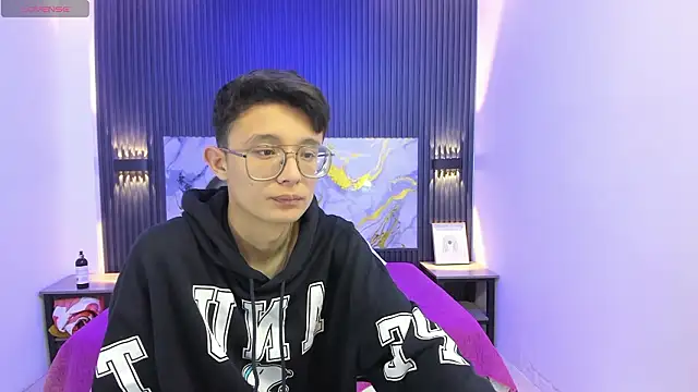 SantiagoRusso18 live sex cam