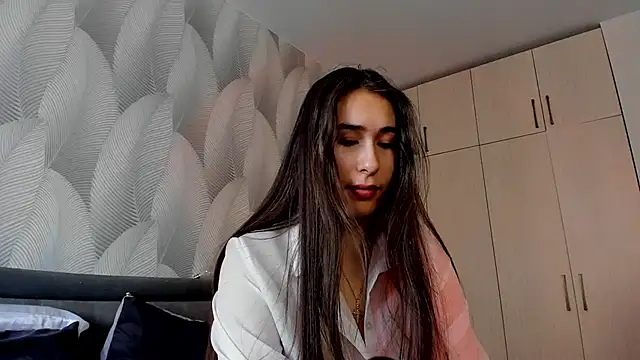 Bambiii_bby live sex cam