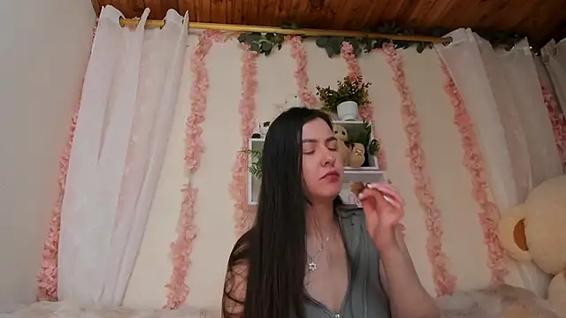 Idara_Rosse live sex cam