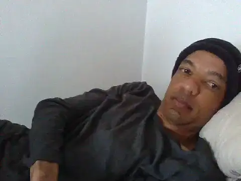 lavelle26's cam snapshot