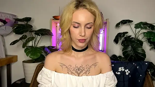 FruitedRiding's cam snapshot