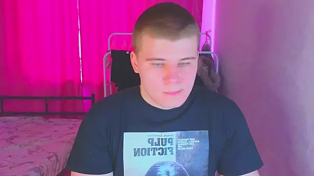 kittenmurr's cam snapshot