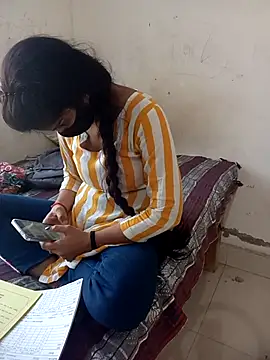 Sarita-school's cam snapshot