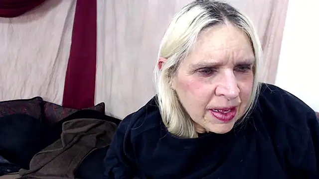 Jean_Saint_Sin live sex cam