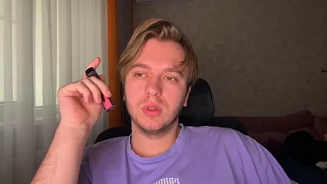 HairyVit's cam snapshot