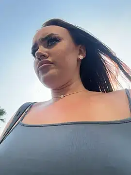 KiraSunshine's cam snapshot