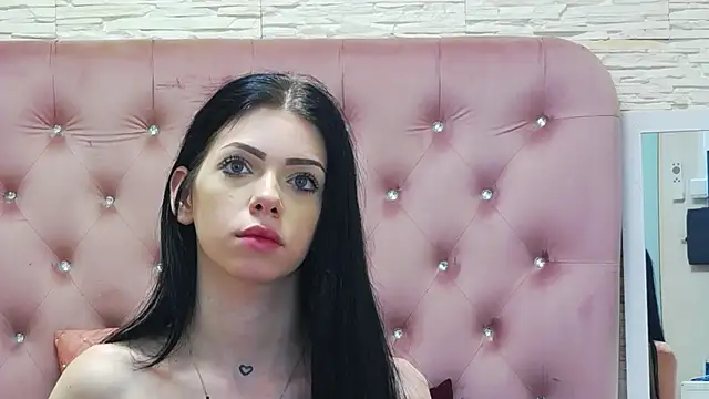 PeachyElla26's cam snapshot