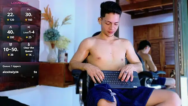 JhosuaVega live sex cam