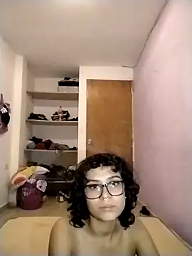 scarlett_witcch's cam snapshot