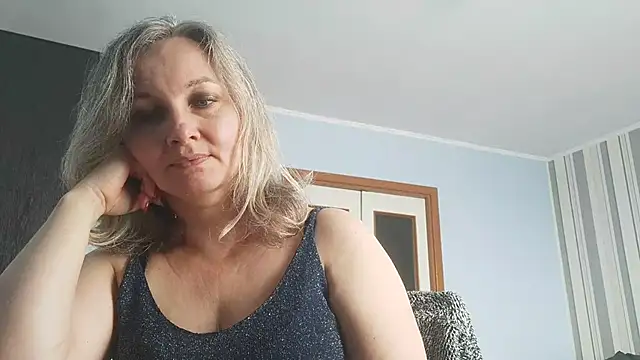 EdithManning live sex cam