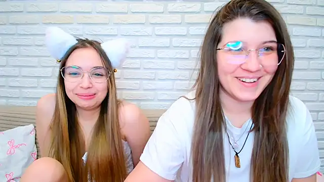 JullyMood's cam snapshot