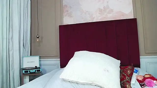 GiaTegel's cam snapshot