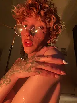 lyamthommpson live sex cam