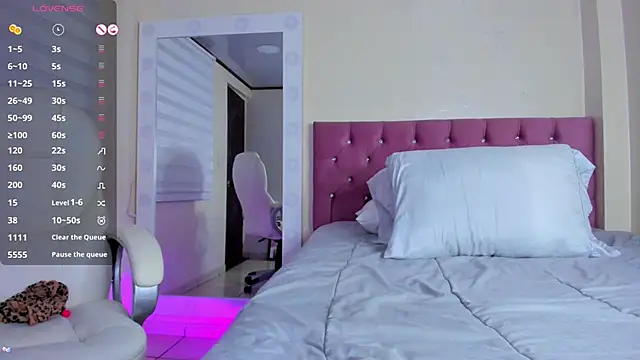 isaa_19's cam snapshot