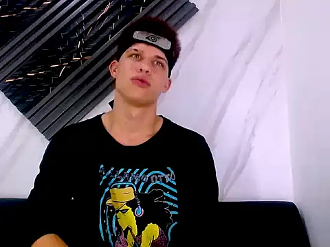 Liam_York_'s cam snapshot