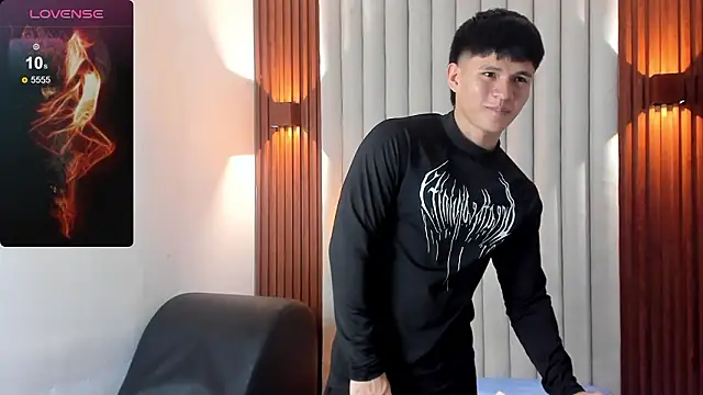 Ryo_kush live sex cam