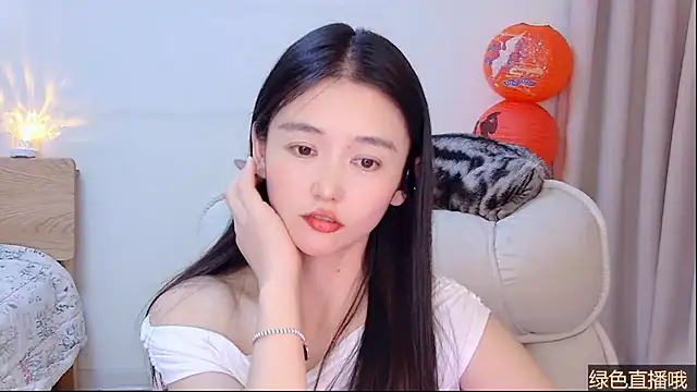 Coco-Sweetie live sex cam