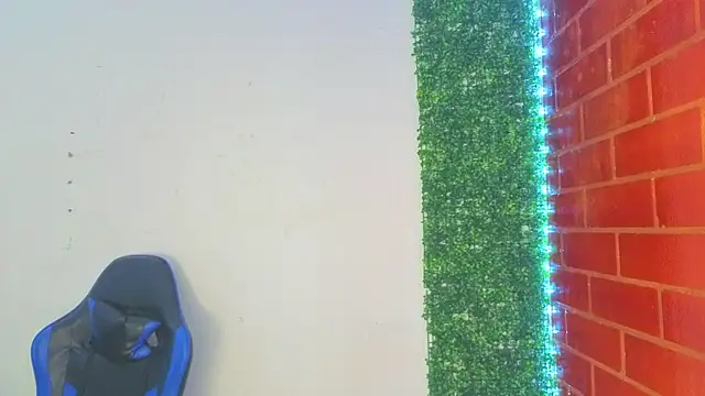 Demitryo live sex cam