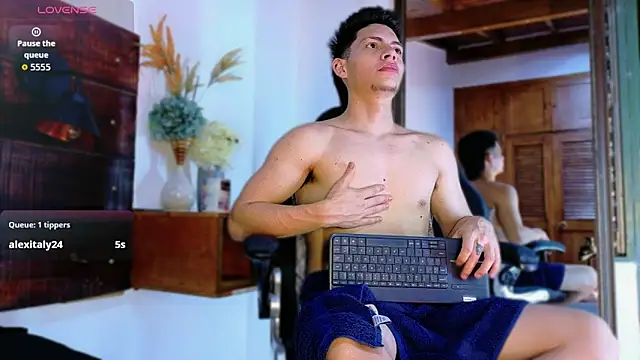 JhosuaVega live sex cam