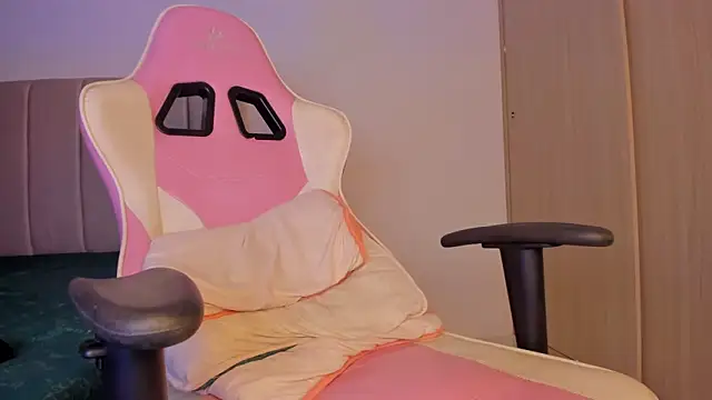 isa_bunny's cam snapshot