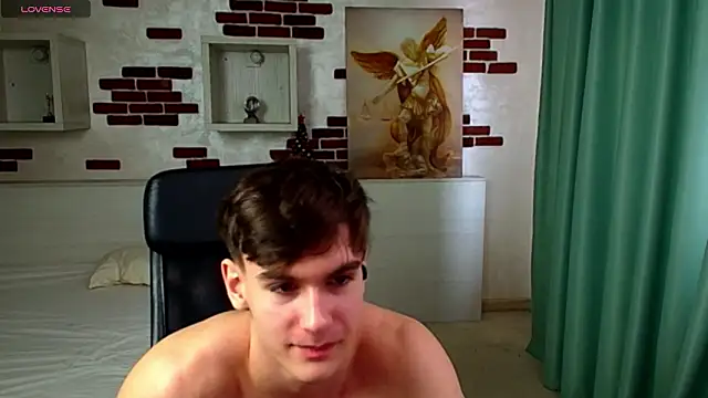 BradyFlint live sex cam