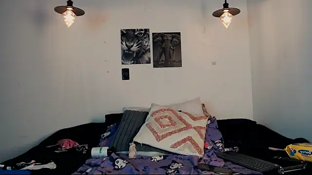 alien_eyes09's cam snapshot