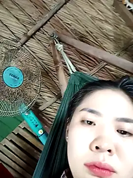 Lin-kute98 live sex cam