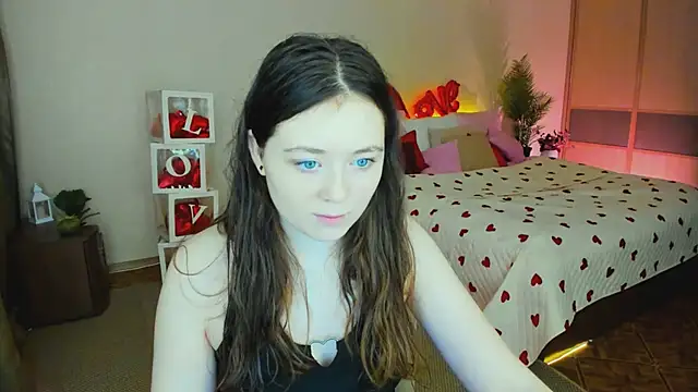 AlluringLookk live sex cam