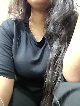 MohiniHott live sex cam