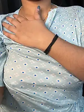 Diya_Chopra live sex cam