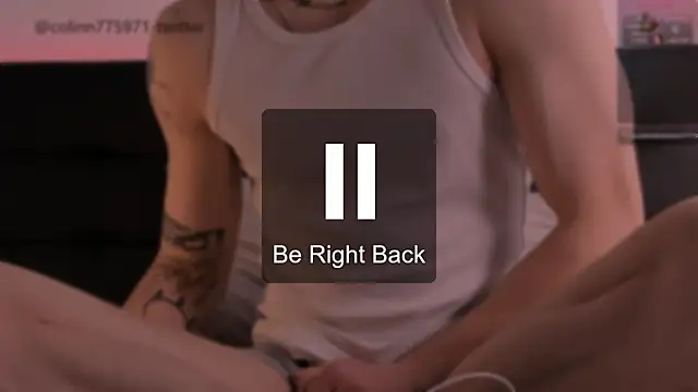 TalkingHead_0_'s cam snapshot