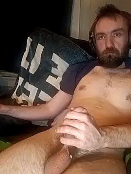 ShadowyTube's cam snapshot