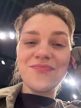 ValenciaShock live sex cam