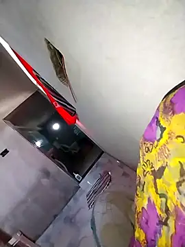 sudhastriper live sex cam