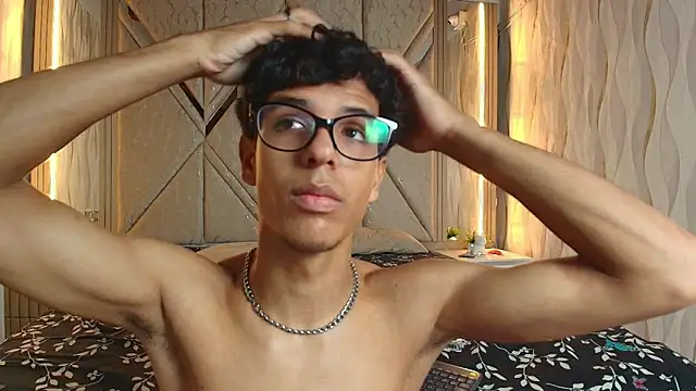 Hotcouple_222 live sex cam