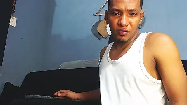 Grandeygruesa1's cam snapshot