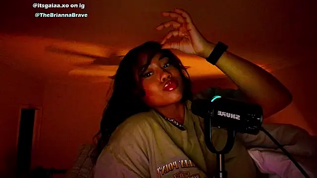 BriannaBrave's cam snapshot