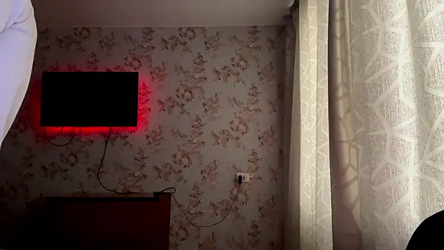 PagedLard's cam snapshot