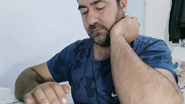 big_snakee live sex cam