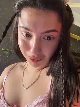 NoraVelour live sex cam