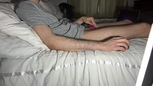 VersGuy24's cam snapshot